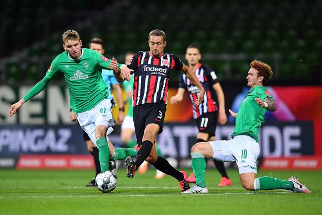 留住核心！陈盈骏3年顶薪合同续约广州队